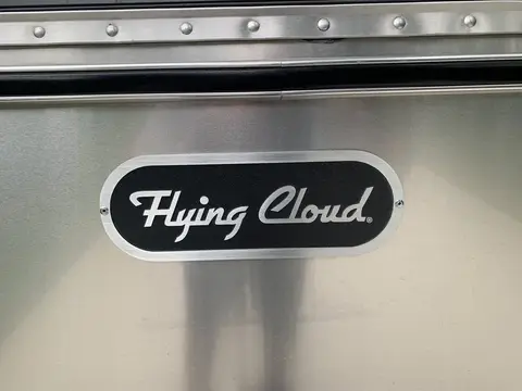 2022 Airstream Flying Cloud 27FBQ; — photo 3