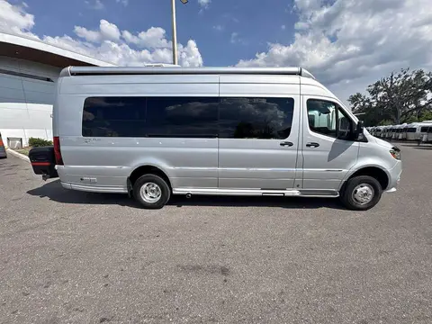 2024 Airstream Interstate 24GT — photo 1