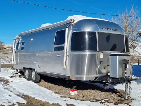 2023 Airstream International 27 ft — photo 1