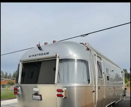 2023 Airstream Flying Cloud — photo 2