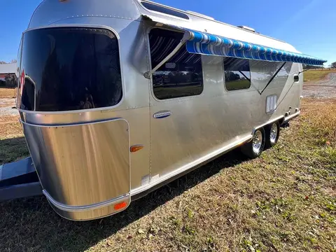 2007 Airstream International 25 ft — photo 1