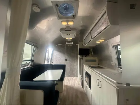 2023 Airstream Bambi 22FB — photo 5