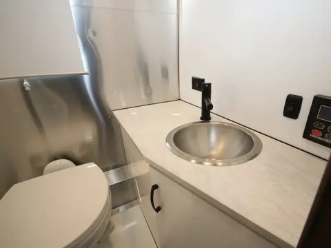 2023 Airstream Caravel 20FB — photo 3