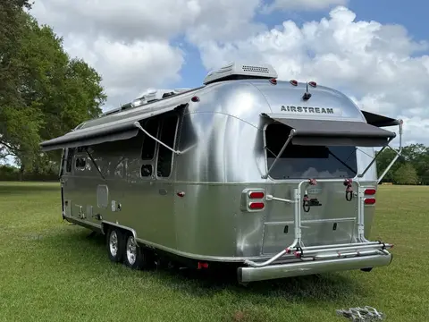 2019 Airstream Flying Cloud 28RB queen — photo 5