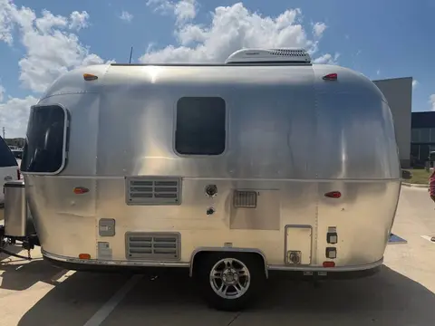 2019 Airstream Bambi — photo 2