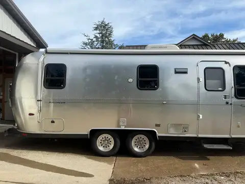 2004 Airstream Safari LS 25 — photo 3