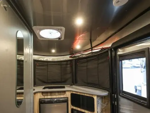 2018 Airstream Basecamp X — photo 3