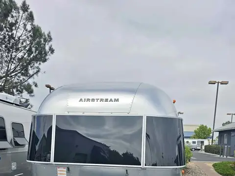 2027 Airstream Bambi FB 20 ft — photo 1