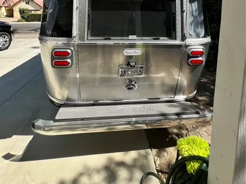 2022 Airstream Flying Cloud — photo 5