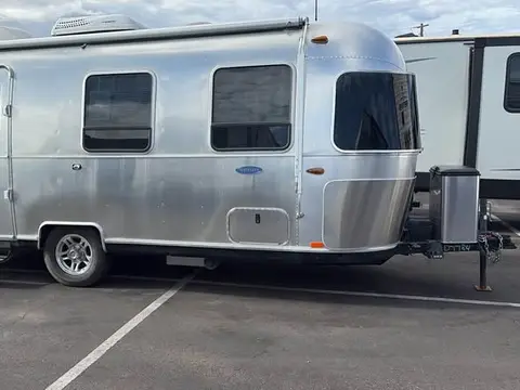 2019 Airstream Sport — photo 1