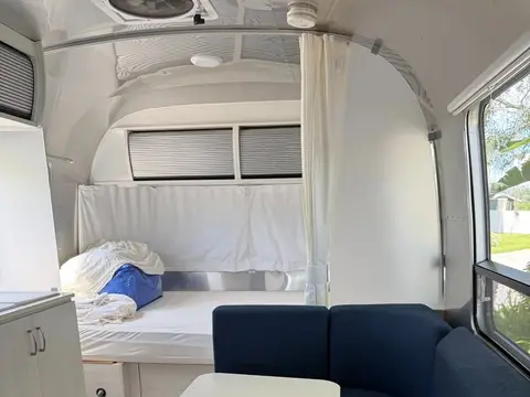 2024 Airstream Bambi 22FB — photo 4