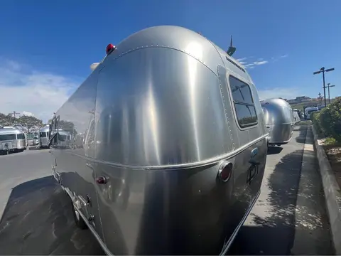 2023 Airstream Bambi 22FB — photo 5