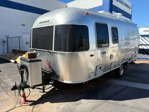 2021 Airstream Bambi 22FB — photo 4