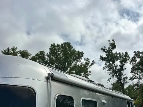 2005 Airstream International — photo 3