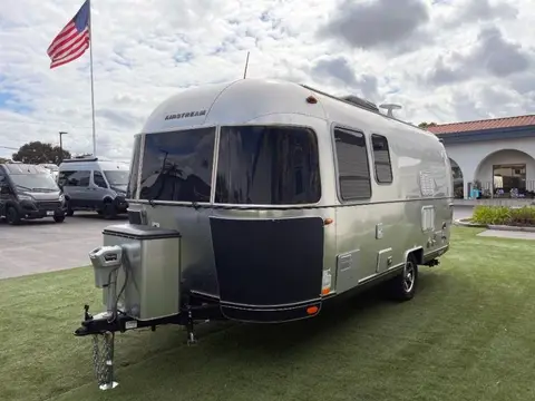 2019 Airstream Bambi — photo 5