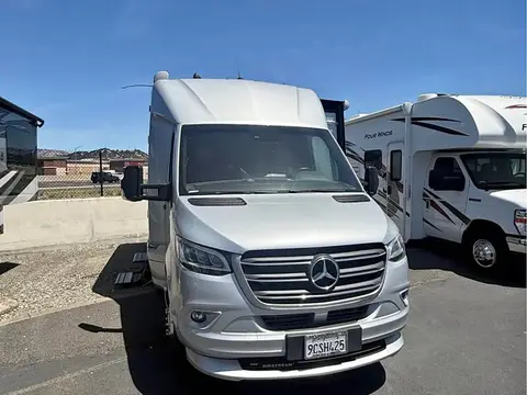 2022 Airstream Atlas — photo 1