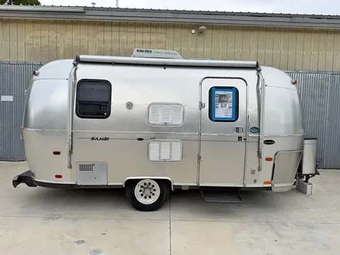 2002 Airstream Bambi 19CB; — photo 1
