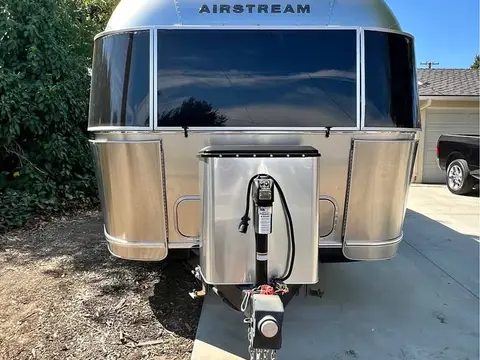 2022 Airstream Flying Cloud — photo 1