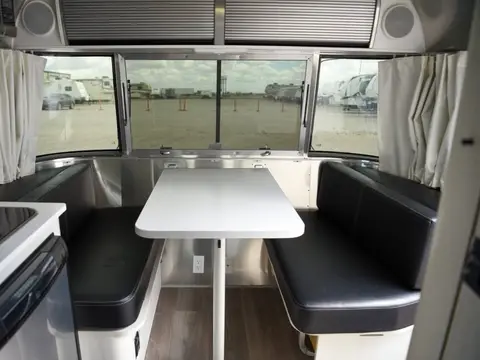 2019 Airstream Bambi Sport 16RB — photo 5