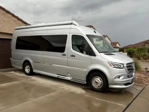 2020 Airstream Interstate GL24 — photo 2