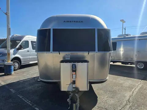 2027 Airstream Bambi — photo 2