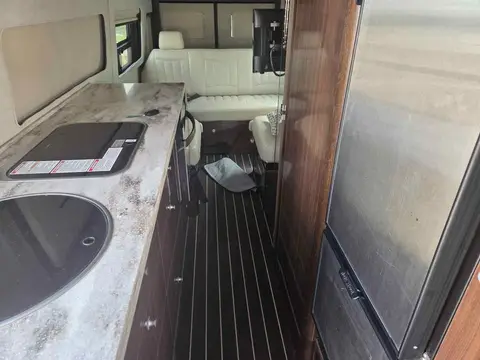 2018 Airstream Interstate — photo 3