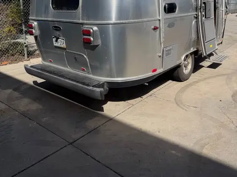 2018 Airstream Flying Cloud 19CB — photo 4
