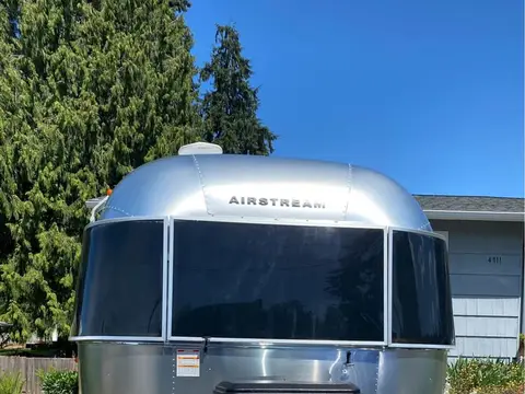 2021 Airstream Bambi 16RB — photo 2