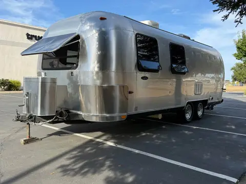 2004 Airstream Safari 25 ft — photo 3