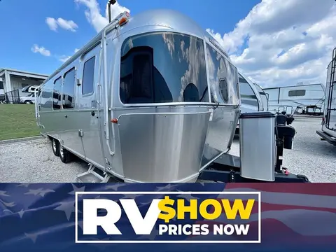 2023 Airstream Flying Cloud 28RBT — photo 1