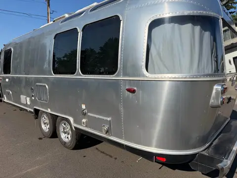 2020 Airstream Flying Cloud 25FB — photo 4