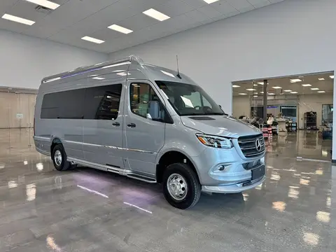 2025 Airstream Interstate GT e; — photo 1