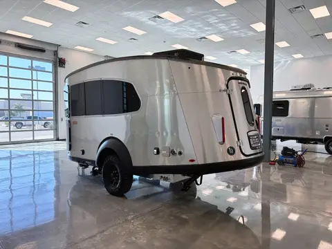 2026 Airstream Basecamp Xe — photo 4