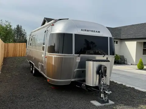 2023 Airstream Flying Cloud — photo 1