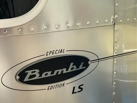 2007 Airstream Bambi Special Edition LS 19 ft — photo 3