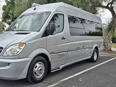 2010 Airstream Interstate — photo 1