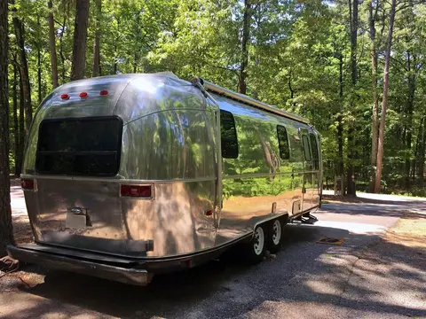 1997 Airstream Safari 25 ft — photo 2