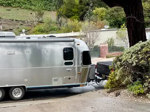 2013 Airstream International Signature 25 ft — photo 4