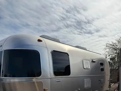 2013 Airstream International Signature — photo 1
