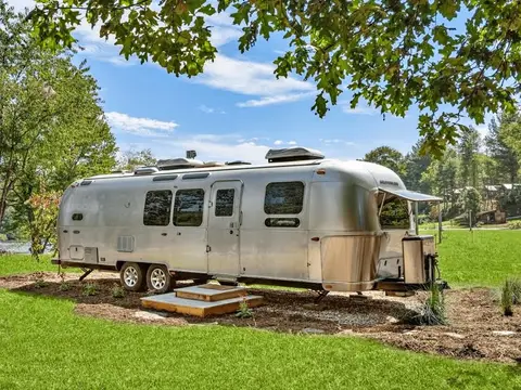 2018 Airstream Flying Cloud — photo 1