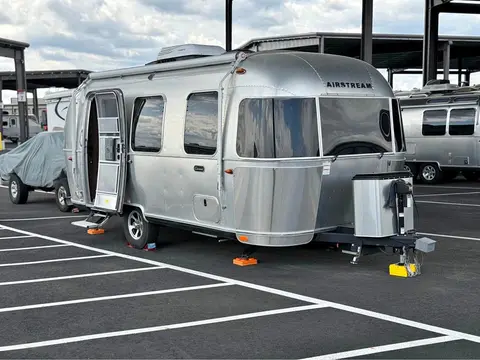 2023 Airstream Caravel — photo 1