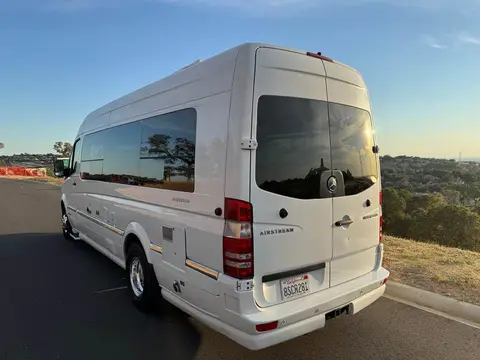 2014 Airstream Interstate — photo 5