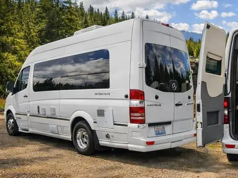 2016 Airstream Interstate — photo 2