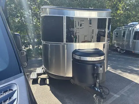 2022 Airstream Basecamp X 20X — photo 2