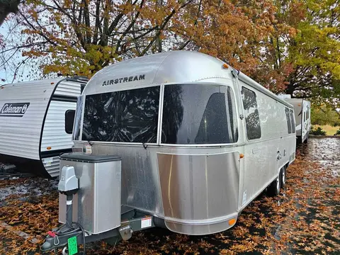 2017 Airstream Land Yacht 28FB — photo 1