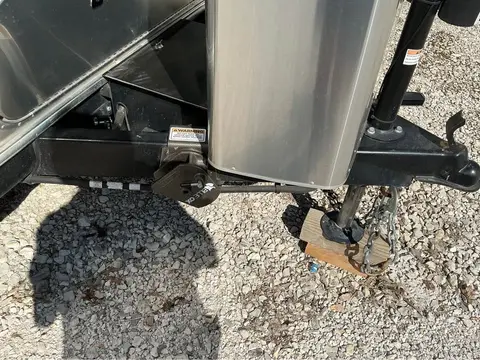 2021 Airstream International 27FB; — photo 4