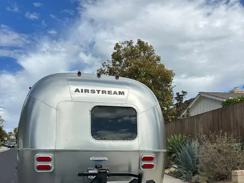 2014 Airstream International Serenity — photo 5
