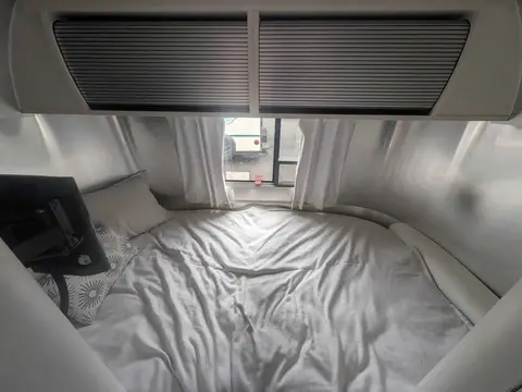 2020 Airstream Bambi 16RB — photo 5