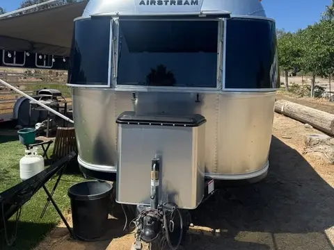 2019 Airstream Bambi 22FB — photo 3