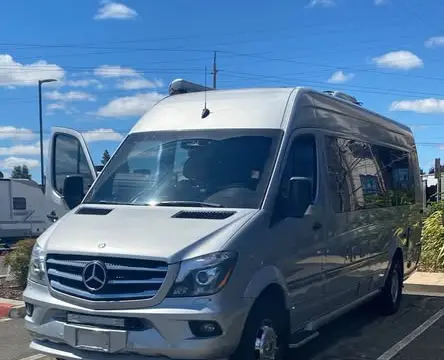 2016 Airstream Interstate — photo 2